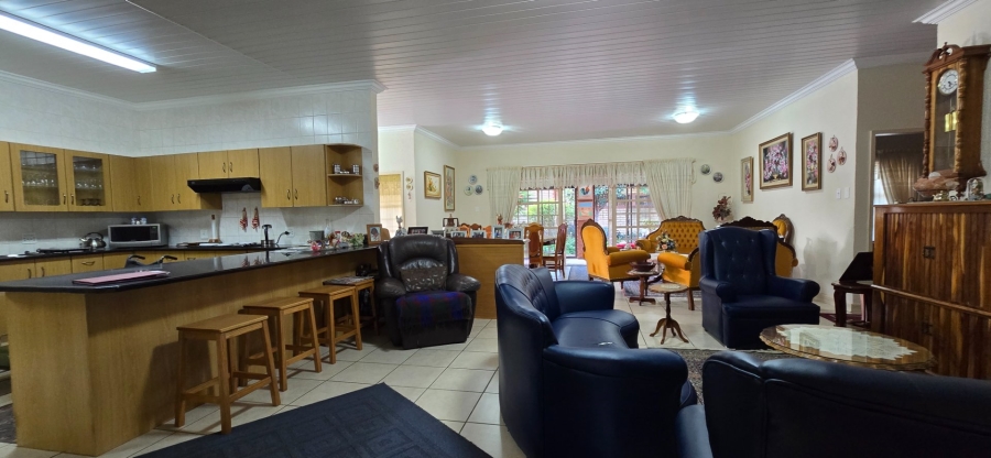 2 Bedroom Property for Sale in Flamwood North West